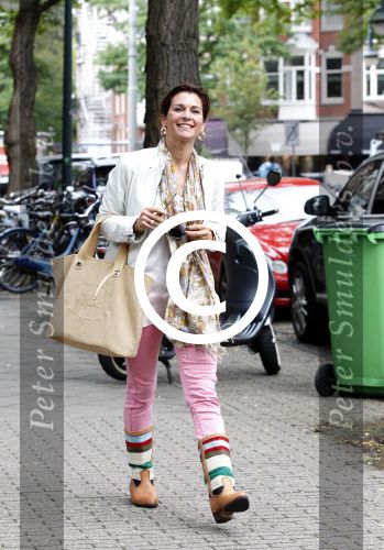 Amsterdam 21 juni 2011
Quinty Trustfull met Chantal Bles.
Peter Smulders bv
