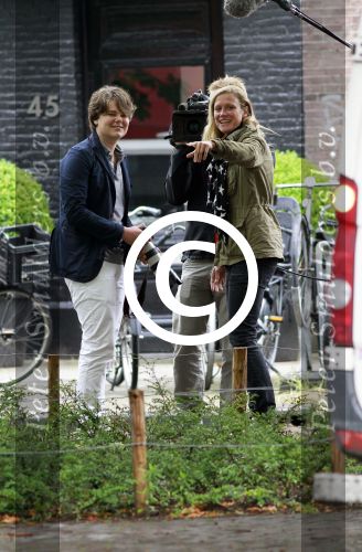 Amsterdam 16 juni 2011
Sophie Hilbrand heeft interview met Floris Feilzer.
Peter Smulders bv