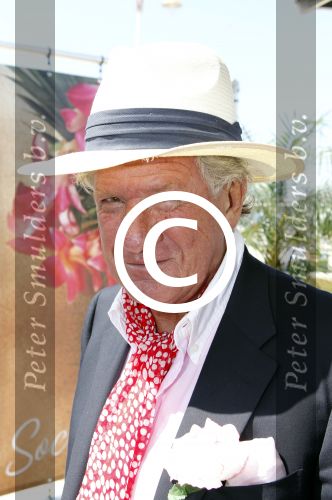 Scheveningen 20 juni 2011
Society lunch in Scheveningen. Willibrord Frequin met vriendin
Peter Smulders bv