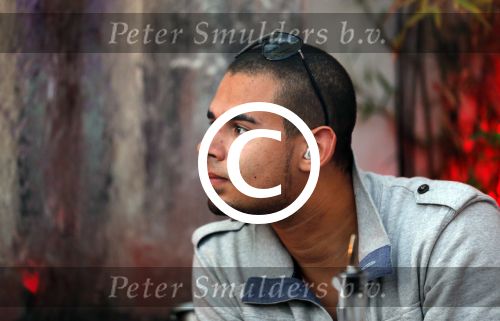 ibiza 10 juli 2012
Afrojack (Nick v d Wal) heeft optreden bij Mambo op ibiza. Hij heeft ook zijn trotse moeder mee genomen.
Peter Smulders bv