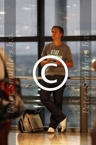 Madrid en Ibiza 9 juli 2012
Armin v Buuren vliegt met air europa van Madrid naar ibiza waar hij s nachts een optreden heeft in privelige. Andere jaren vloog hij altijd met een prive vliegtuig.
Peter Smulders bv