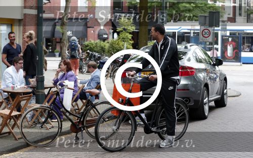 Amsterdam 3 juli 2012
Ontmoeting tussen Ruud Gullit en Badr Hari op de cornelis schuytstraat.
Peter Smulders bv