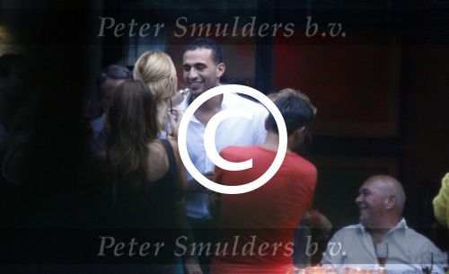 Craailo Huizen 5 juli 2012
Surprise feestje voor Estelle Gullit in het huis van Eric Kuster. Badr hari is natuurlijk ook aanwezig
Peter Smulders bv