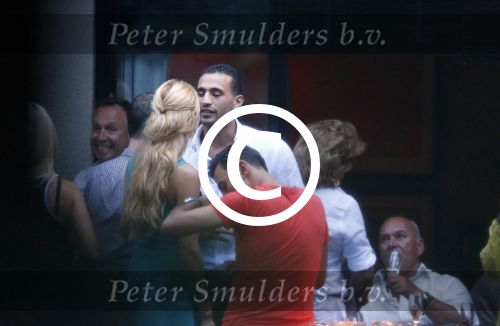 Craailo Huizen 5 juli 2012
Surprise feestje voor Estelle Gullit in het huis van Eric Kuster. Badr hari is natuurlijk ook aanwezig
Peter Smulders bv