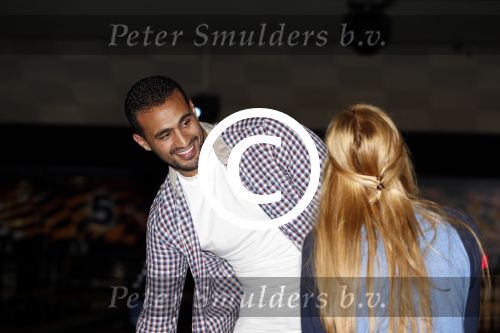 Amsterdam 22 juni 2012
Badr Hari bowlen met Maxim en Joelle Gullit en Estell Cruijff.
Peter Smulders bv
