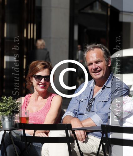 Amsterdam 2 juli 2012
Bert Kuizenga met vrouw op terras.
Peter Smulders bv