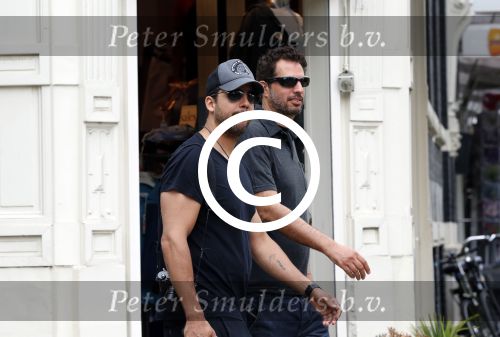 Amsterdam 6 juli 2012
David Blaine en de manager van madonna in amsterdam.
Peter Smulders bv