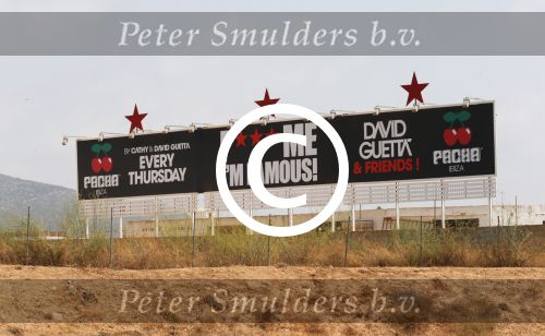 Ibiza 10 juli 2012
div billboards van div nederlandse en internationale dj\'s. david Guetta en Afrojack
Peter Smulders bv
