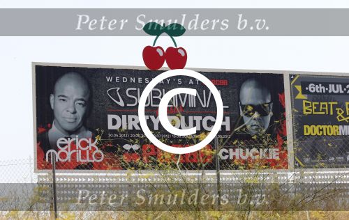 Ibiza 10 juli 2012
div billboards van div nederlandse en internationale dj\'s. Dj Chuckie
Peter Smulders bv