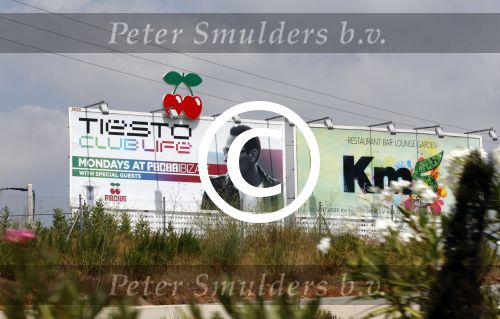 Ibiza 10 juli 2012
div billboards van div nederlandse en internationale dj\'s. Dj Tiesto bij pacha
Peter Smulders bv