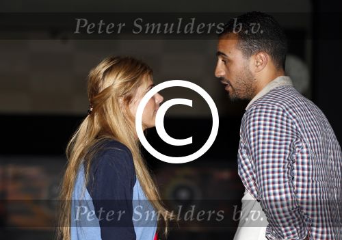 Amsterdam 22 juni 2012
Badr Hari bowlen met Maxim en Joelle Gullit en Estell Cruijff.
Peter Smulders bv