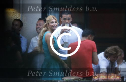 Craailo Huizen 5 juli 2012
Surprise feestje voor Estelle Gullit in het huis van Eric Kuster. Badr hari is natuurlijk ook aanwezig
Peter Smulders bv