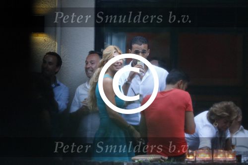 Craailo Huizen 5 juli 2012
Surprise feestje voor Estelle Gullit in het huis van Eric Kuster. Badr hari is natuurlijk ook aanwezig
Peter Smulders bv