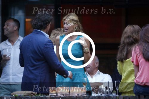 Craailo Huizen 5 juli 2012
Surprise feestje voor Estelle Gullit in het huis van Eric Kuster. Badr hari is natuurlijk ook aanwezig. Leco v Zadelhoff
Peter Smulders bv