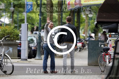 Amsterdam 25 juni 2012
Jan Vertonghen met zijn manager op de cornelis schuytstraat.
Peter Smulders bv