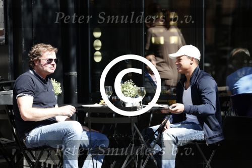 Amsterdam 26 juni 2012
Jeffrey Wammes op terras met hotelbon eigenaar Chris Luken.
Peter Smulders bv