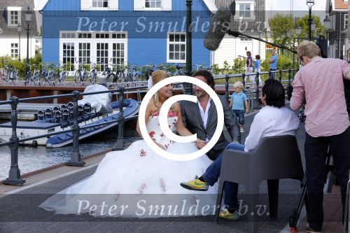 Huizen 7 juli 2012
Trouwen Jeroen Nieuwenhuize en zijn vrouw Kayla bij fletcher hotel in Huizen.
Peter Smulders bv