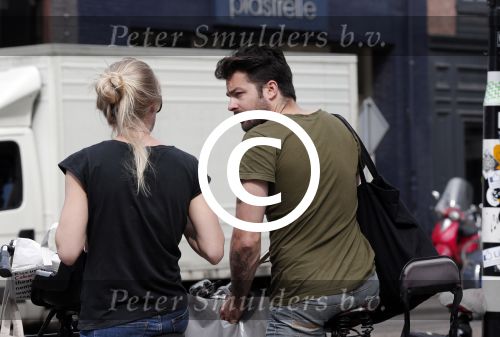 Amsterdam 4 juli 2012
Liesbeth kamerling met haar man op de fiets.
Peter Smulders bv