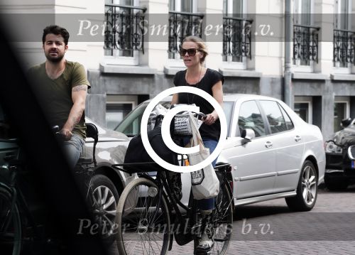 Amsterdam 4 juli 2012
Liesbeth kamerling met haar man op de fiets.
Peter Smulders bv