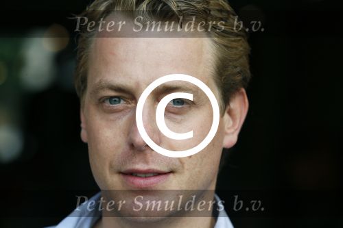 Amsterdam 6 juli 2012
Opening winkel op de haarlemmerdijk. Mark v Eeuwen
Peter Smulders bv