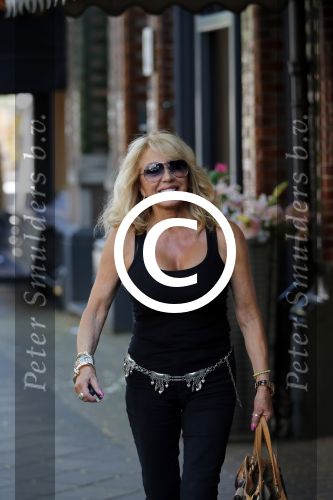 Amsterdam 4 juli 2012
Patricia Paay op de cornelis schuytstraat.
Peter Smulders bv