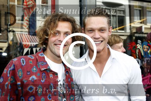 Amsterdam 6 juli 2012
Opening pull in pop up store in amsterdam. Paul Tulner met Ferry Doedens
Peter Smulders bv