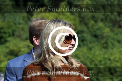 Wassenaar 7 juli 2012
Fotosessie met Prins Willem Alexander prinses Maxima Alexia Ariane en Amalia op landgoed de horsten.
Peter Smulder bv