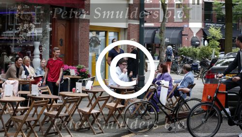 Amsterdam 3 juli 2012
Ontmoeting tussen Ruud Gullit en Badr Hari op de cornelis schuytstraat.
Peter Smulders bv