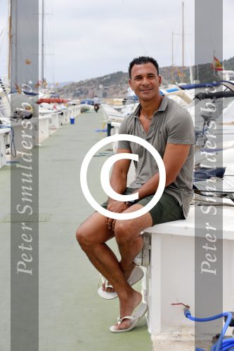 Ibiza 12 juli 2012
Ruud Gullit met zijn dochters Felicity Chermaine Joelle en zoon Maxim Gulli op vakantie op ibiza.
Peter Smulders bv