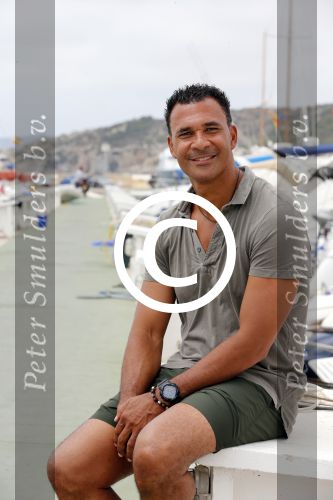 Ibiza 12 juli 2012
Ruud Gullit met zijn dochters Felicity Chermaine Joelle en zoon Maxim Gulli op vakantie op ibiza.
Peter Smulders bv