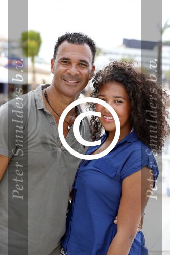 Ibiza 12 juli 2012
Ruud Gullit met zijn dochters Felicity Chermaine Joelle en zoon Maxim Gulli op vakantie op ibiza.
Peter Smulders bv