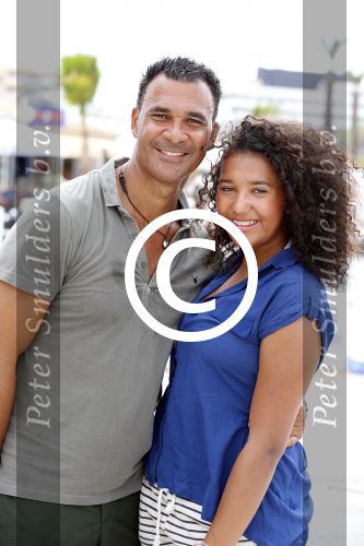Ibiza 12 juli 2012
Ruud Gullit met zijn dochters Felicity Chermaine Joelle en zoon Maxim Gulli op vakantie op ibiza.
Peter Smulders bv