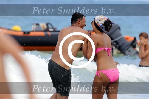 Ibiza 12 juli 2012
Ruud Gullit met zijn dochters Felicity Chermaine Joelle en zoon Maxim Gulli op vakantie op ibiza.
Peter Smulders bv