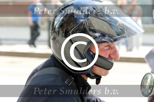 Amsterdam 6 juli 2012
Willem Holleeder op de vespa scooter bij het conservatorium hotel.
Peter Smulders bv