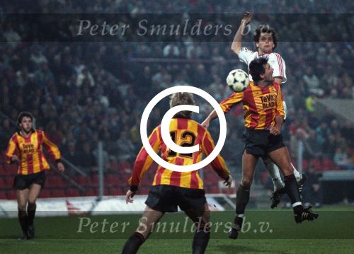 Eindhoven, 8 Februari 1989
2e Wedstrijd tussen PSV-KV Mechelen, eindstand 1-0
Hans Gilhaus
Foto Peter Smulders BV