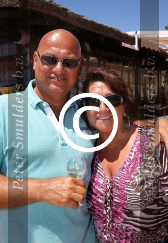 Sevilla, 19 en 20 Juni 2013
Rafel v d Vaart met zijn vriendin Sabia Boulahrouz en hun drie kinderen
Damian v d Vaart, Amaya Boulahrouz en Daamin Boulahrouz op het strand en bij hun hotel voor hun gezamelijk eerste vakantie samen.
Foto Peter Smulders BV