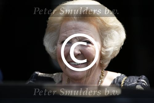 Amsterdam 18 juni 2013
Uitreiking zilveren anjers door prinses Beatrix in het paleis op de dam.
Peter Smulders bv