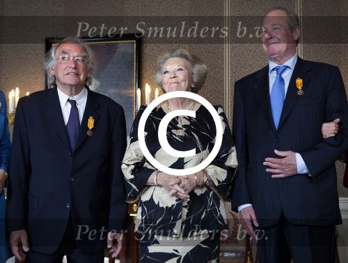 Amsterdam 18 juni 2013
Uitreiking zilveren anjers door prinses Beatrix in het paleis op de dam.
Peter Smulders bv