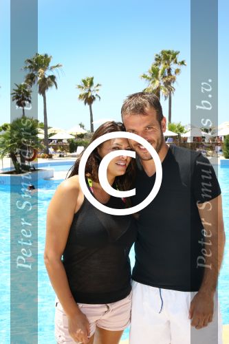 Sevilla, 19 en 20 Juni 2013
Rafel v d Vaart met zijn vriendin Sabia Boulahrouz en hun drie kinderen
Damian v d Vaart, Amaya Boulahrouz en Daamin Boulahrouz op het strand en bij hun hotel voor hun gezamelijk eerste vakantie samen.
Foto Peter Smulders BV