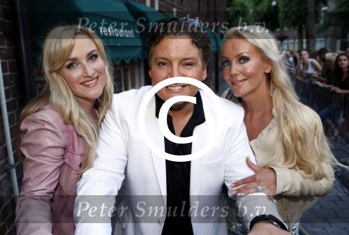 Uden 18 juni 2013
Tros Muziek feest op de markt in Uden. Rene Froger met Frogettes
Peter Smulders bv