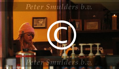 Amsterdam 22 juni 2013
Zangeres Rihanna in coffeeshop de greenhouse in amsterdam en daarna bij het Amstel hotel.
Peter Smulders bv