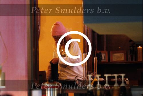 Amsterdam 22 juni 2013
Zangeres Rihanna in coffeeshop de greenhouse in amsterdam en daarna bij het Amstel hotel.
Peter Smulders bv