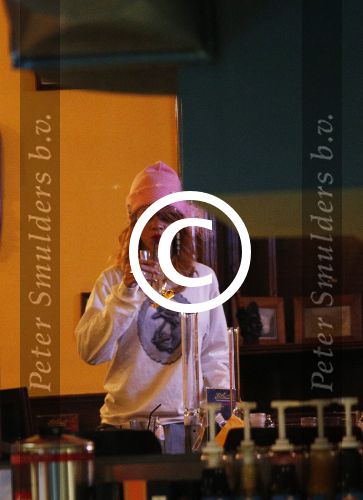 Amsterdam 22 juni 2013
Zangeres Rihanna in coffeeshop de greenhouse in amsterdam en daarna bij het Amstel hotel.
Peter Smulders bv