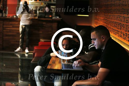 Amsterdam 22 juni 2013
Zangeres Rihanna in coffeeshop de greenhouse in amsterdam en daarna bij het Amstel hotel.
Peter Smulders bv