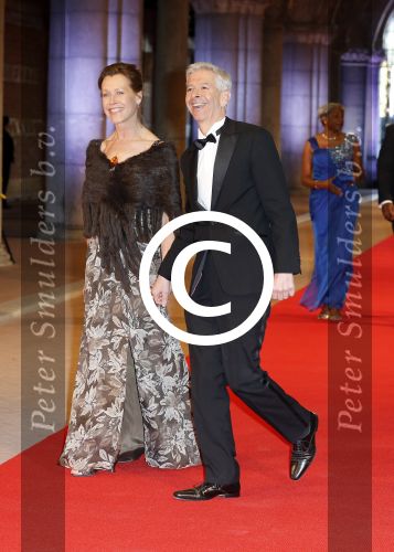 Amsterdam, 29 April 2013
Ronald Plasterk met zijn vrouw
Foto Peter Smulders BV