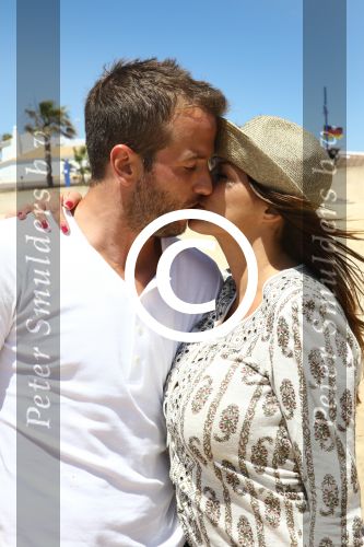 Sevilla, 19 en 20 Juni 2013
Rafel v d Vaart met zijn vriendin Sabia Boulahrouz en hun drie kinderen
Damian v d Vaart, Amaya Boulahrouz en Daamin Boulahrouz op het strand en bij hun hotel voor hun gezamelijk eerste vakantie samen.
Foto Peter Smulders BV