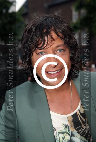 Uden 18 juni 2013
Tros Muziek feest op de markt in Uden. Vinzzent
Peter Smulders bv