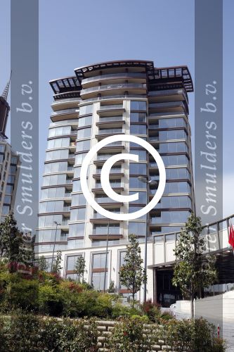 Istanbul 20 en 22 mei 2013
Diverse gebouwen en populaire winkels in Istanbul. Apartementen complex waar Wesley Sneijder en Yolanthe Sneijder Cabau wonen
Peter Smulders bv