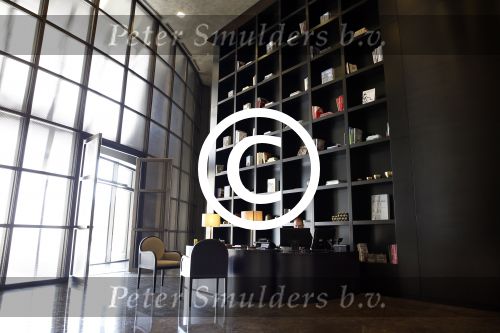 Istanbul 20 en 22 mei 2013
Diverse gebouwen en populaire winkels in Istanbul. Apartementen complex waar Wesley Sneijder en Yolanthe Sneijder Cabau wonen
Peter Smulders bv