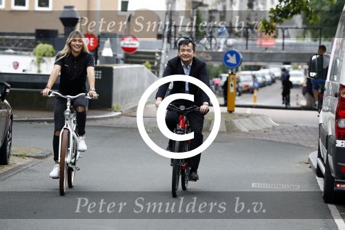 Amsterdam 14 juni 2016
Presentatie electrische fiets van het merk BESV met Estavana Polman. CEO Andy Su is ook aanwezig bij de presentatie in het Amstel Hotel.
